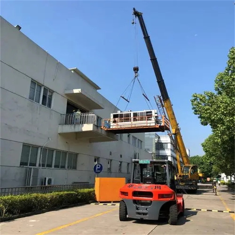 新晃小型吊车出租电话