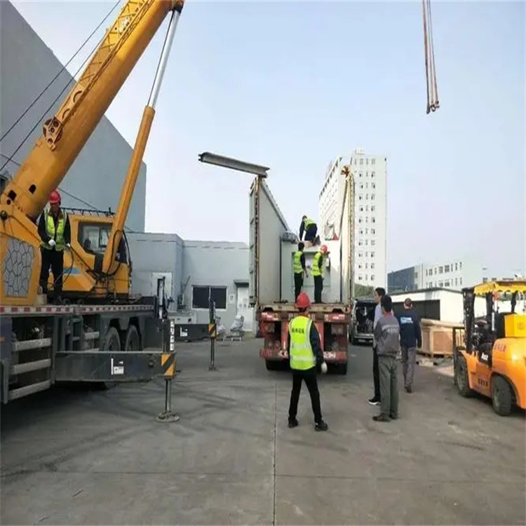 新晃如何找到附近的吊车救援服务