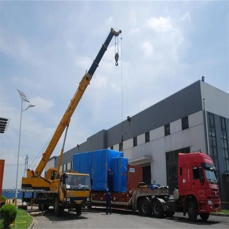 新晃吊车吊东西怎么收费