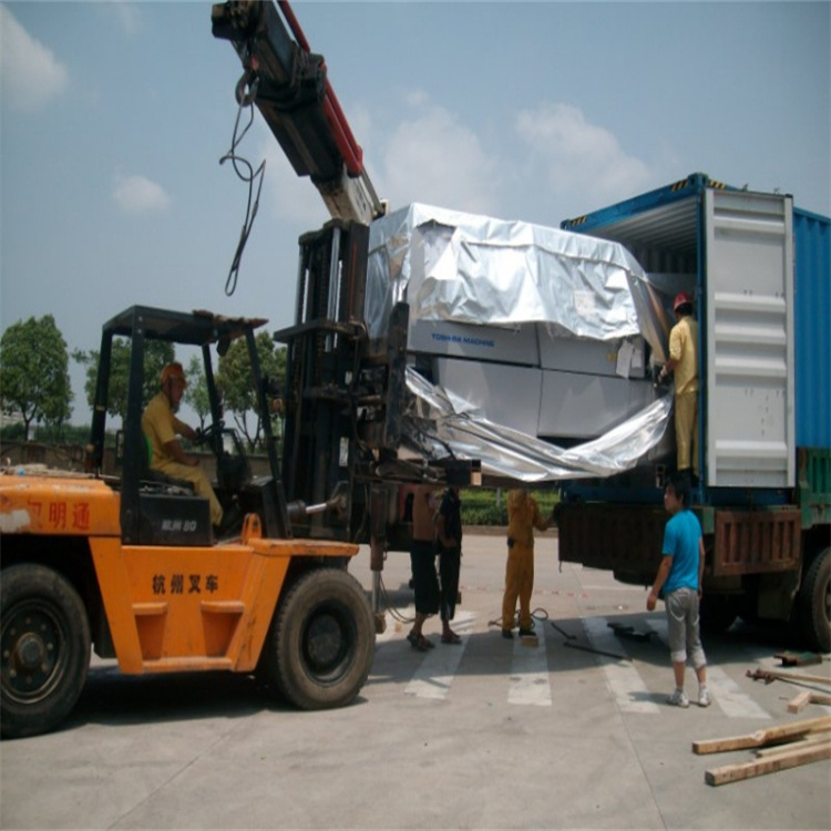 新晃吊车吊叉车怎么吊